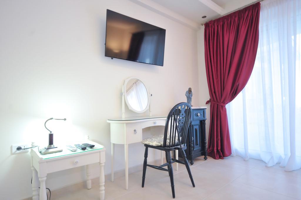 St.George Apartments Petrovac Phòng bức ảnh