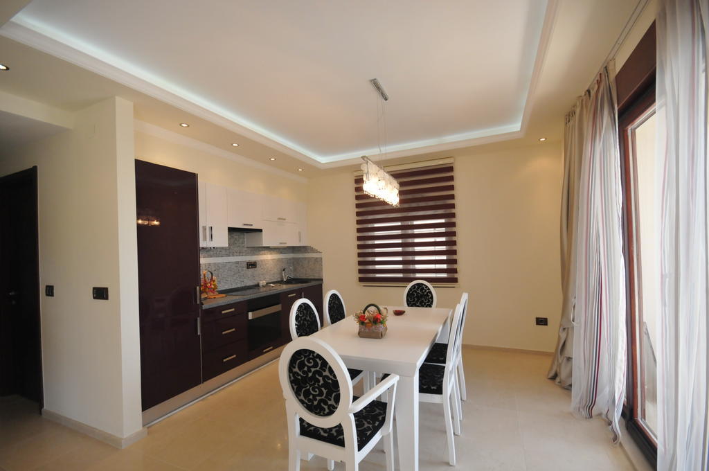 St.George Apartments Petrovac Ngoại thất bức ảnh